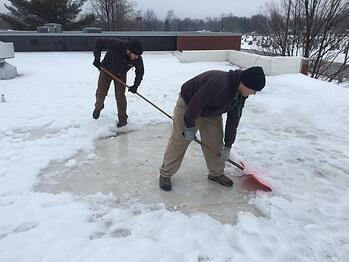 snow-ice_removal_flat_roof